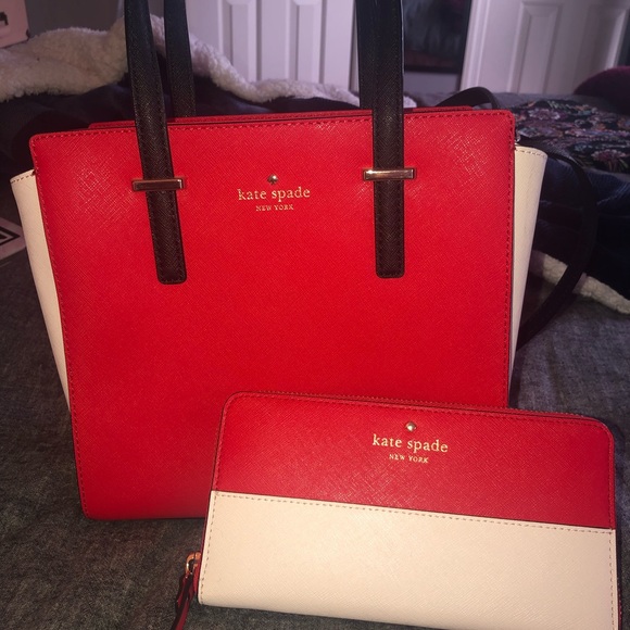 Kate Spade Crossbody Purse and Wallet - Picture 1 of 3